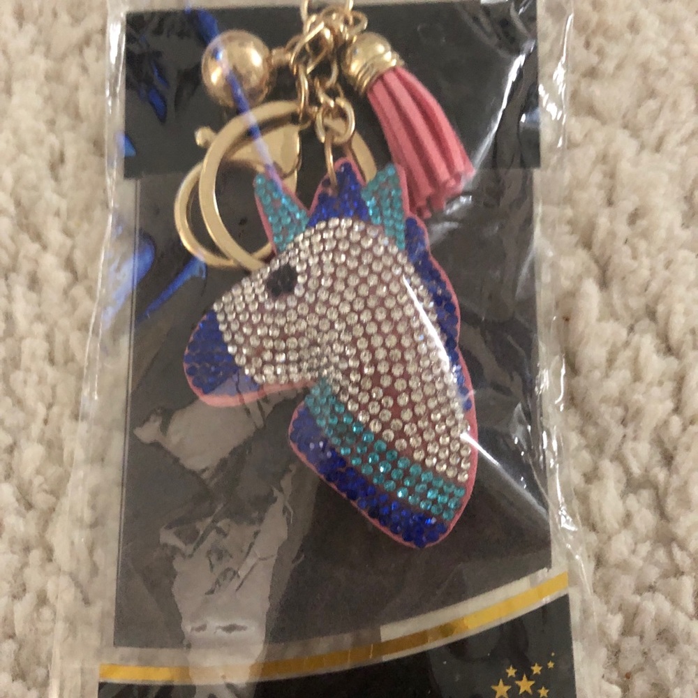 NWT 🌟Unicorn key chain 🦄